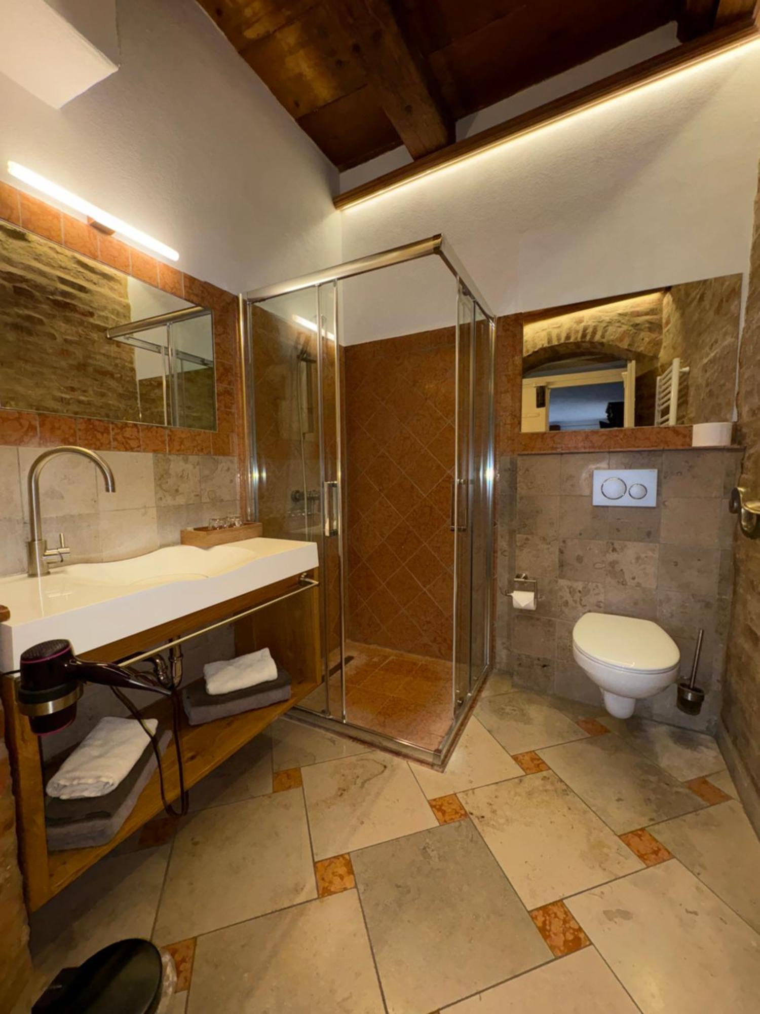 Wirgarten Antik Hotel Dingolfing Exterior foto